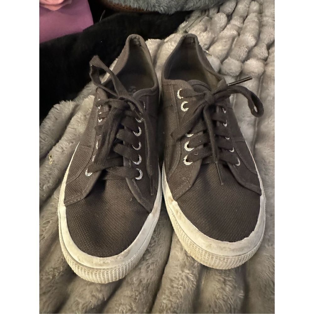 Superga unisex grey cota tennis sneaker/shoe 8am